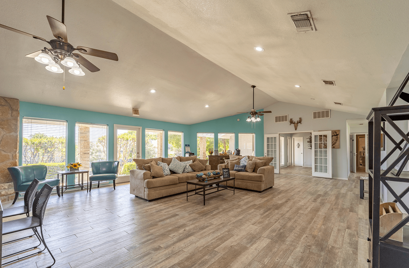 Summit on the Lake Apartments in Fort Worth, TX